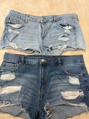 Aeropostale Light Blue Vintage Low Rise Shorty Denim Shorts (2 pairs)